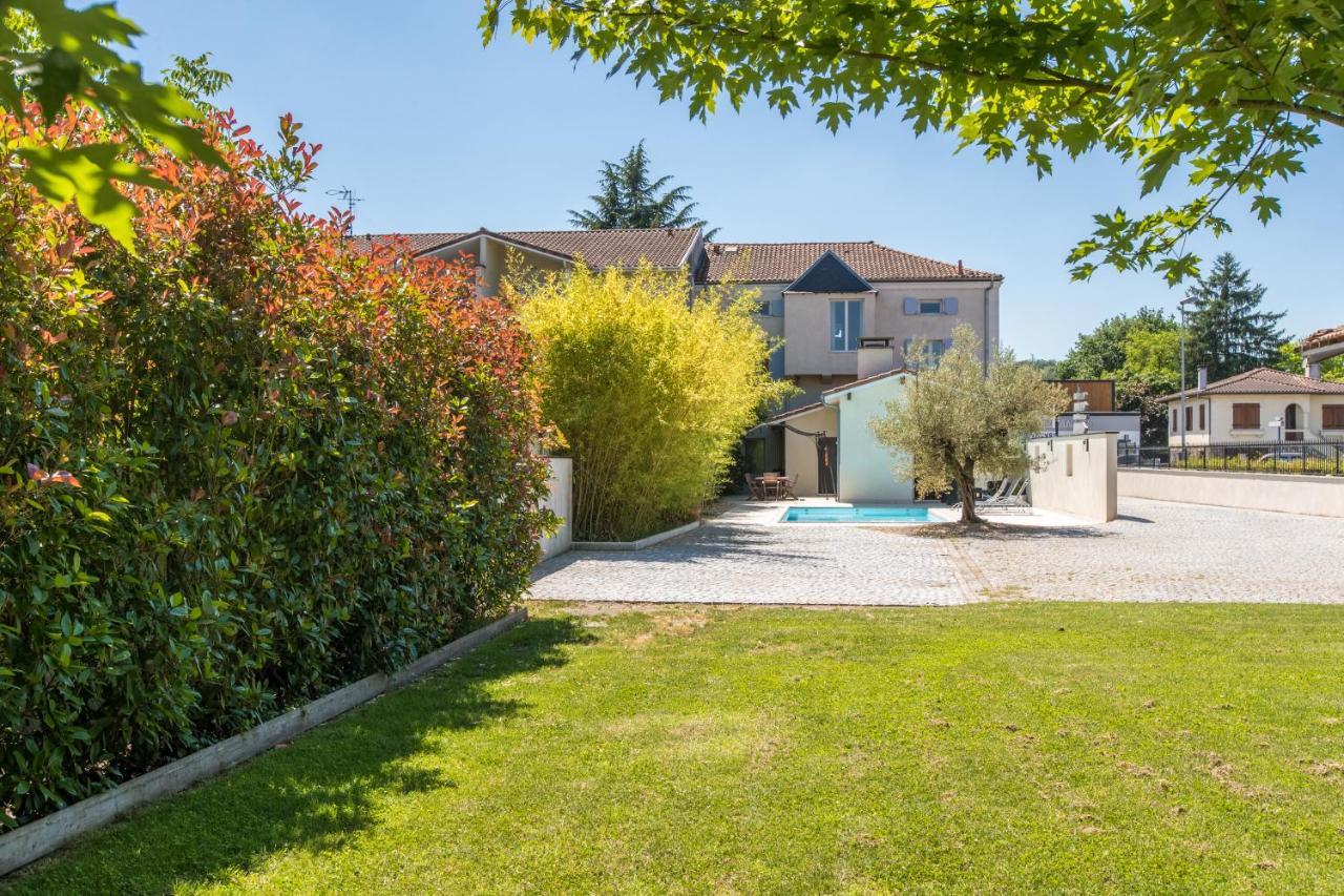 O Thil Bed & Breakfast Aire-sur-lʼAdour Eksteriør bilde